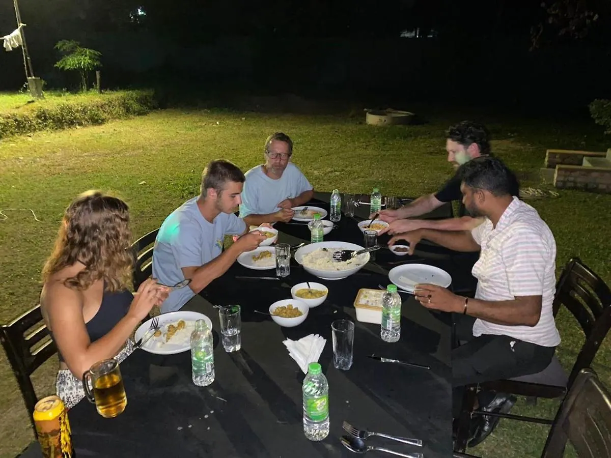 Bed & Breakfast Airport Villa Kamatha -Foreign Booking Only Katunayaka