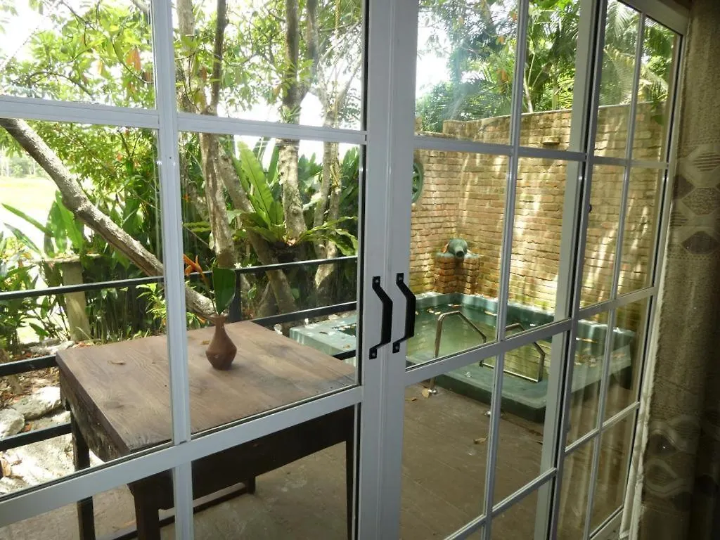 Nocleg ze śniadaniem Airport Villa Kamatha -Foreign Booking Only Katunayaka Sri Lanka